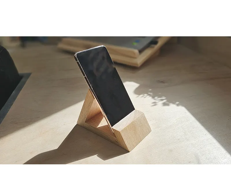 Phone Holder Solid Oak