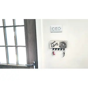 Gone Fishing Key Ring Holder Wall Mounted Engraved Carp Fishing Gift Ideas