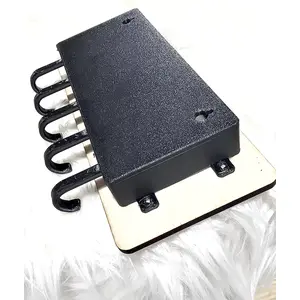 Key Ring Holder Wall Mounted Engraved with Family is the Heart of a Home