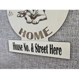 Personalised Welcome to our Home Labrador Plaque Decorative Sign