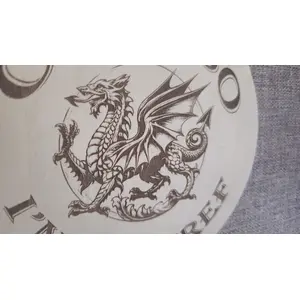 Welsh Dragon with Croeso I'n Cartref hanging wall plaque Welcome to our home