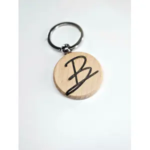 Personalised Keyring Choice of Font Party Bag fillers Wedding Favours