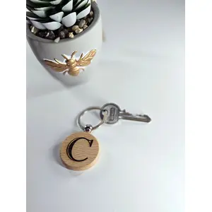 Personalised Keyring Choice of Font Party Bag fillers Wedding Favours