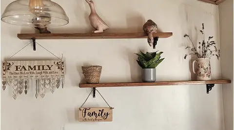 Family is the Heart of the Farm Decorative Sign / Plaque