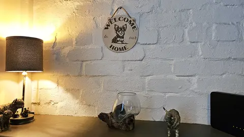 Welcome to our home with a cute Chihuahua picture hanging wall plaque / sign