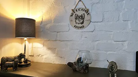 Welcome To Our Home Chihuahua Hanging Wall Plaque / Sign