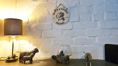 Welcome To Our Home Beagle Hanging Wall Door Porch Plaque / Sign