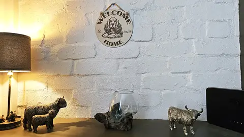 Welcome To Our Home Spaniel Hanging Wall Door Porch Plaque / Sign