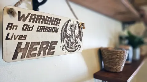Warning An Old DRAGON Lives Here Decorative Sign | Plaque | Hanging | Desk Mount