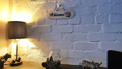 Highland Cow Welcome Sign Decorative Plaque With 3D Raised Lettering