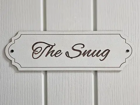 The Snug Room Decorative Door Sign | Plaque | Plain | Sage Green | Dusty Pink