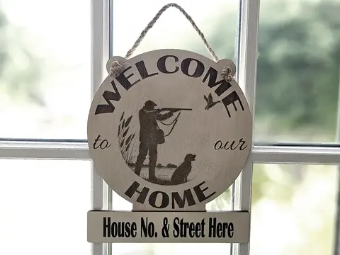 Personalised Welcome to our Home Hunting Scene Plaque Decorative Sign