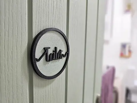 Toilet Door Sign Decorative Wooden Plaque Elegant Engraved Round Design