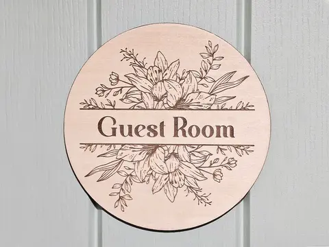 Guest Room Bedroom Door Sign Decorative Wooden Plaque Elegant Engraved Round Design