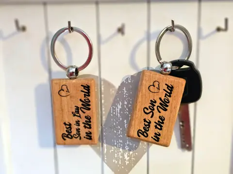 Best Son / Son in Law in the World wooden Keyring high quality engraved