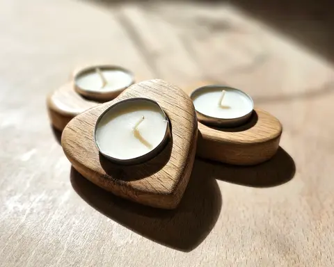 Handmade Solid Oak Heart Shaped Tealight Candle Holder Set of 3