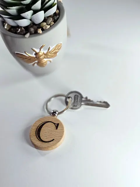 Personalised Keyring Choice of Font Party Bag fillers Wedding Favours